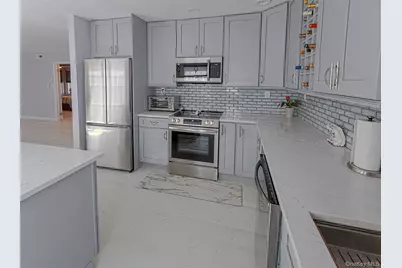 225 Kingston Drive, Ridge, NY 11961 - Photo 12