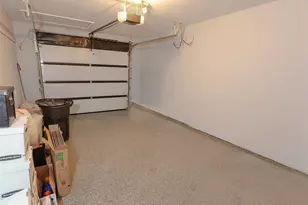 225 Kingston Dr, Ridge, NY 11961 - Photo 22