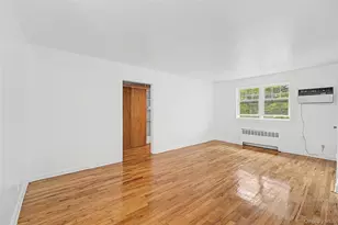 226-29 Kingsbury Ave, Bayside, NY 11364 - Photo 8