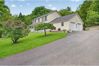 4 Clover Lane, Wurtsboro, NY 12790 - Photo 2