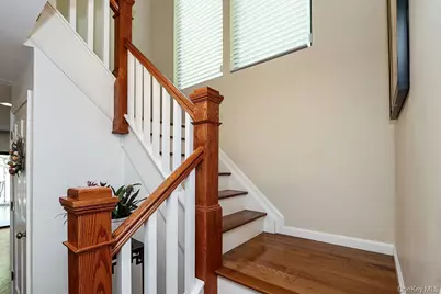 81 Estate Drive, Jericho, NY 11753 - Photo 14