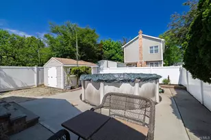 212 Gordon Ave, Westbury, NY 11590 - Photo 18