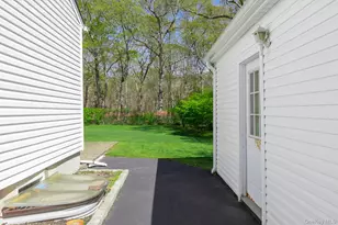 17 Biltmore Dr, Mastic Beach, NY 11951 - Photo 24