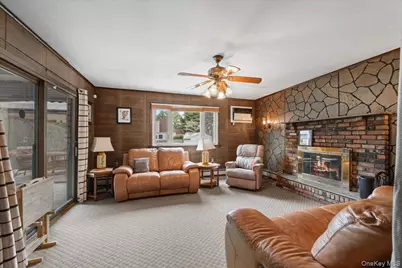 113 6th Street, New Hyde Park, NY 11040 - Photo 6
