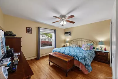113 6th Street, New Hyde Park, NY 11040 - Photo 10
