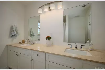 1 Preserve Court, White Plains, NY 10607 - Photo 32