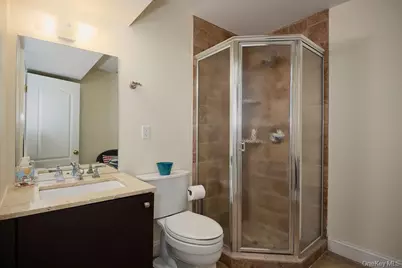 1 Preserve Court, White Plains, NY 10607 - Photo 38