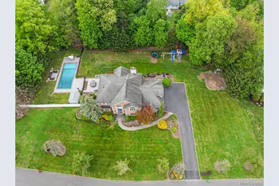 24 Oxford Drive, Suffern, NY 10901 - Photo 6
