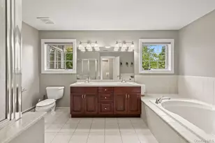 24 Oxford Dr, Suffern, NY 10901 - Photo 24