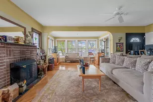 4711 Belmont Rd, Great Neck, NY 11020 - Photo 6