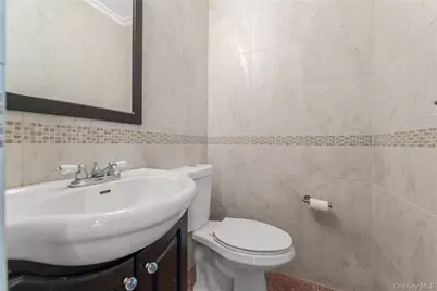 24002 Oak Park Drive #18C, Little Neck, NY 11362 - Photo 14