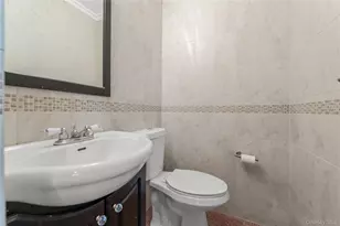 24002 Oak Park Dr, Little Neck, NY 11362 - Photo 14