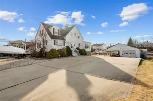 3414 Colony Dr, Baldwin, NY 11510 - Photo 4