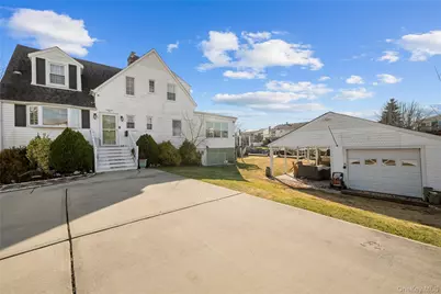 3414 Colony Drive, Baldwin, NY 11510 - Photo 6