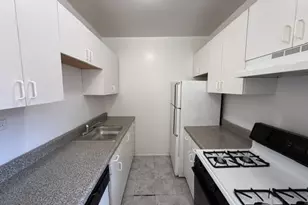 102-30 Queens Blvd, Forest Hills, NY 11375 - Photo 4