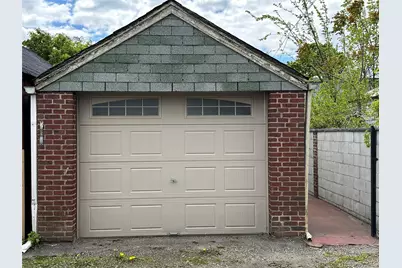 6473 59th Avenue, Maspeth, NY 11378 - Photo 14