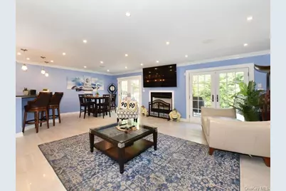 120 Estate Drive, Jericho, NY 11753 - Photo 6
