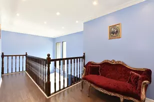 120 Estate Dr, Jericho, NY 11753 - Photo 18