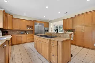 80 Tall Oak Crescent, Syosset, NY 11791 - Photo 10