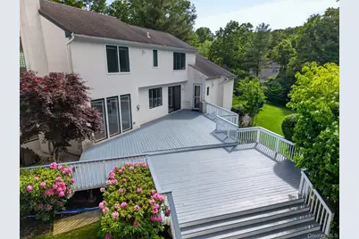 80 Tall Oak Crescent, Syosset, NY 11791 - Photo 20