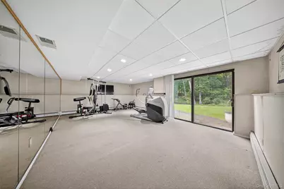 80 Tall Oak Crescent, Syosset, NY 11791 - Photo 26