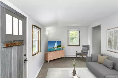 71 Paprocki Avenue, West Islip, NY 11795 - Photo 4