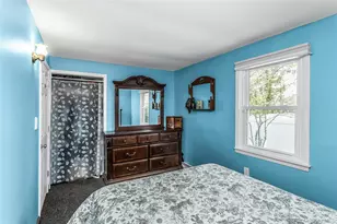 71 Paprocki Ave, West Islip, NY 11795 - Photo 14