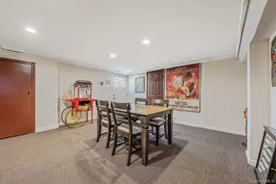193 Dix Hills Rd, Dix Hills, NY 11746 - Photo 28