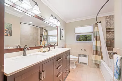 193 Dix Hills Road, Dix Hills, NY 11746 - Photo 22