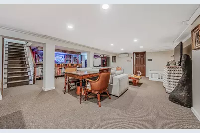 193 Dix Hills Road, Dix Hills, NY 11746 - Photo 24