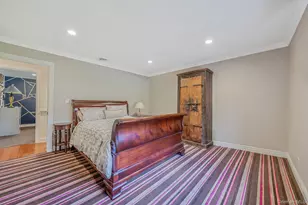 193 Dix Hills Rd, Dix Hills, NY 11746 - Photo 16