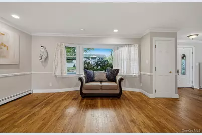 6 Frost Pond Road, Greenlawn, NY 11740 - Photo 14