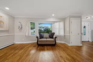 6 Frost Pond Rd, Greenlawn, NY 11740 - Photo 14