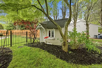 6 Frost Pond Road, Greenlawn, NY 11740 - Photo 42