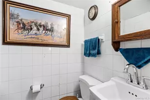 101 Jayne Ave, Patchogue, NY 11772 - Photo 10