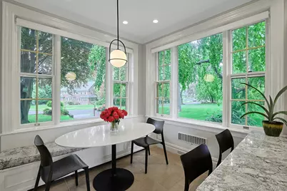 7 Forest Circle, New Rochelle, NY 10804 - Photo 10