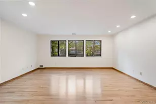 41 E View Ct, Jericho, NY 11753 - Photo 22