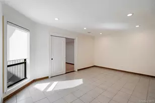 41 E View Ct, Jericho, NY 11753 - Photo 8