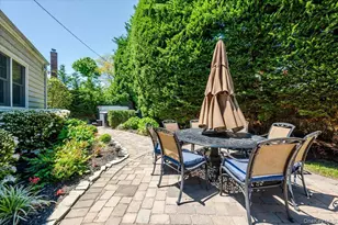 2539 Bradley Ct, Merrick, NY 11566 - Photo 34