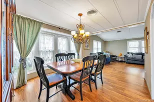 1407 Middle, Calverton, NY 11933 - Photo 18