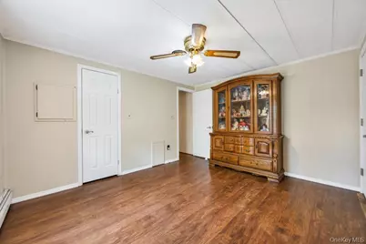 1407 Middle #45, Calverton, NY 11933 - Photo 26