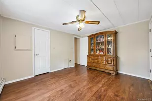 1407 Middle, Calverton, NY 11933 - Photo 26