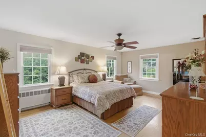 8 Prospect Avenue, Garden City, NY 11530 - Photo 16