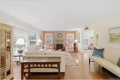 8 Prospect Avenue, Garden City, NY 11530 - Photo 6