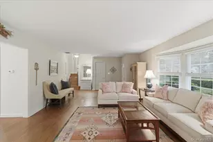 8 Prospect Ave, Garden City, NY 11530 - Photo 8