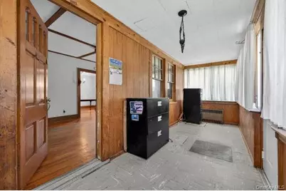 191 Rockaway Parkway, Valley Stream, NY 11580 - Photo 4