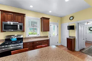 35 4th Ave, Nyack, NY 10960 - Photo 20