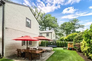 19 Hamilton Rd, Scarsdale, NY 10583 - Photo 18