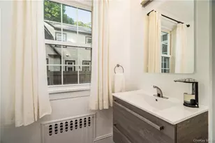 19 Hamilton Rd, Scarsdale, NY 10583 - Photo 10