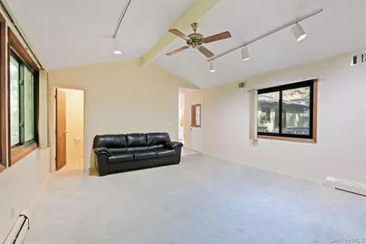 13 Jade Court, Pomona, NY 10970 - Photo 8